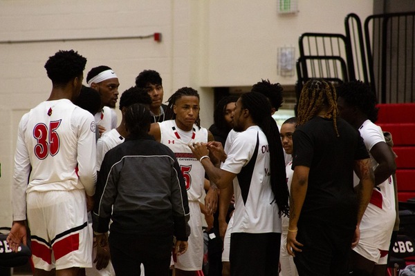 Strong Performances Lead Cardinals Through Tough Road Matchup