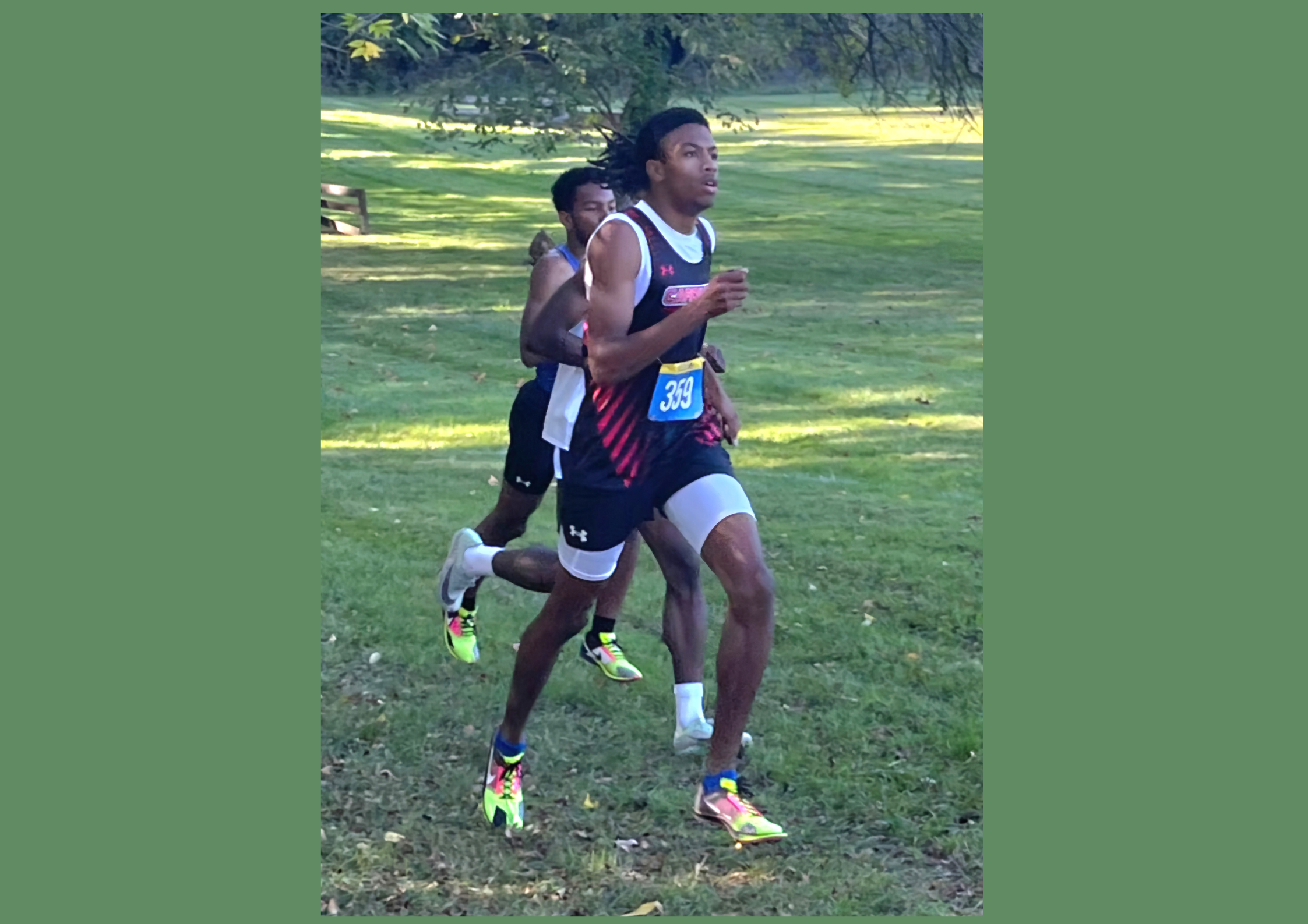 Freshman Aaron Lippman Scores PR at Goucher XC