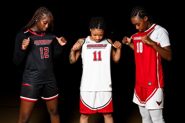 Strong Third Quarter Push, Lifts Cardinals to 75&ndash;67 Win Over Hagerstown