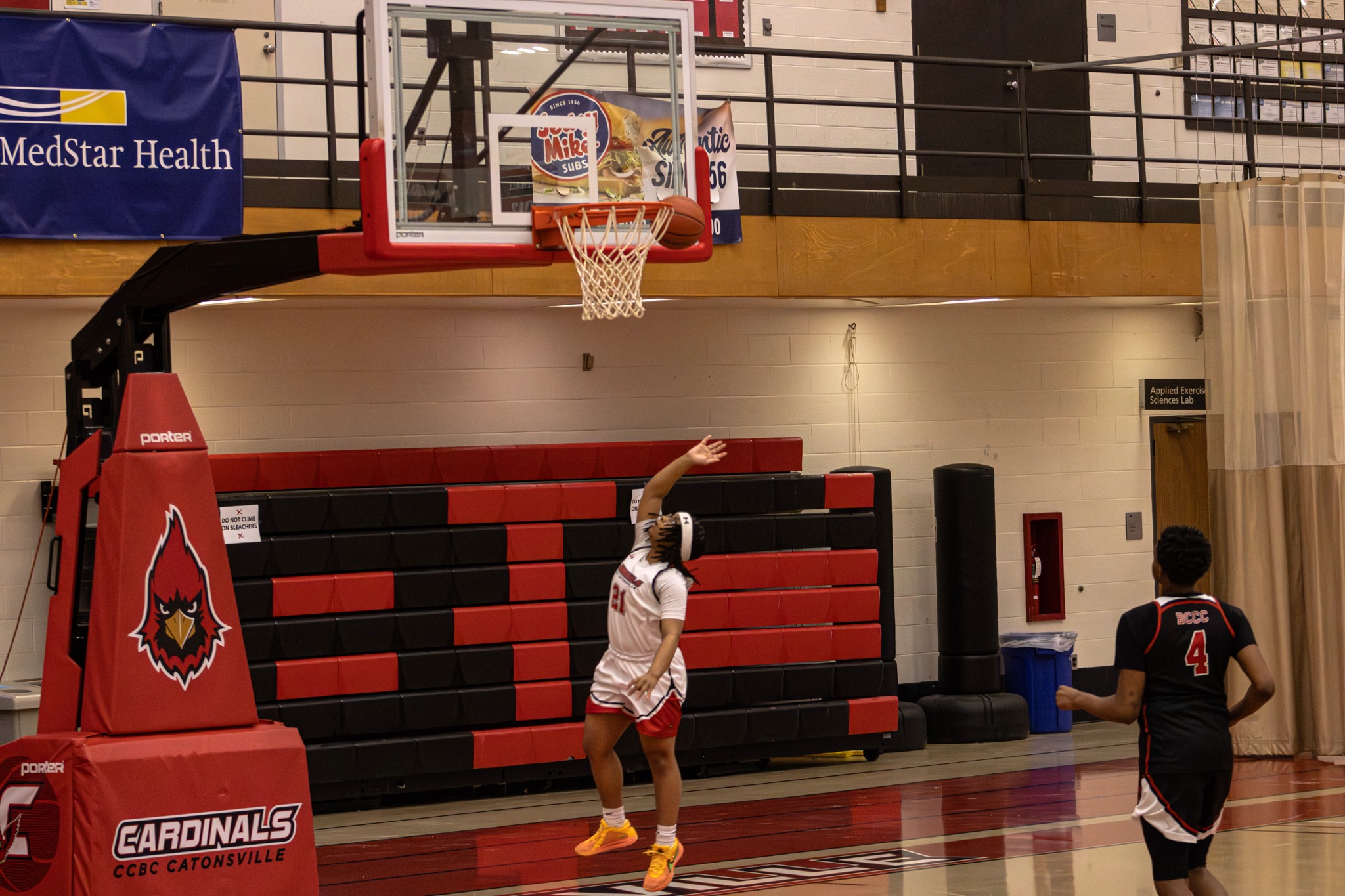 Lady Cardinals' Win Streak Snapped in Fun Matchup